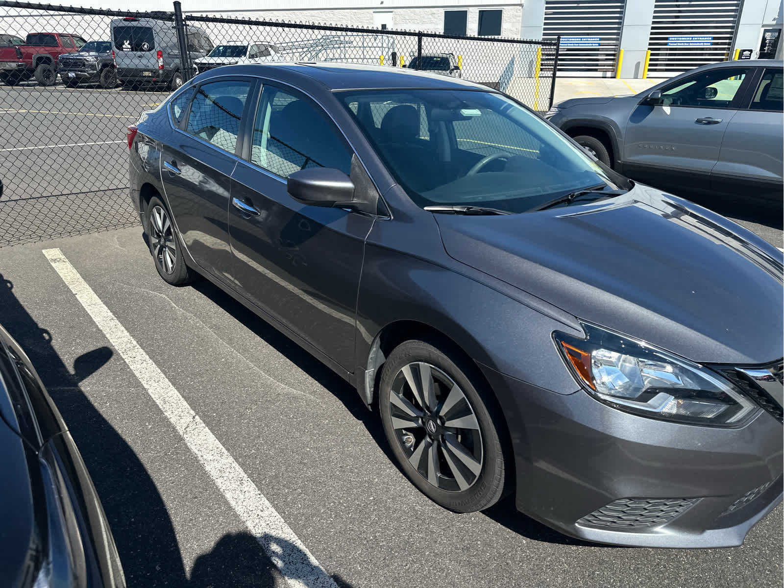 Used 2019 Nissan Sentra SV w/ Special Edition Package image 2