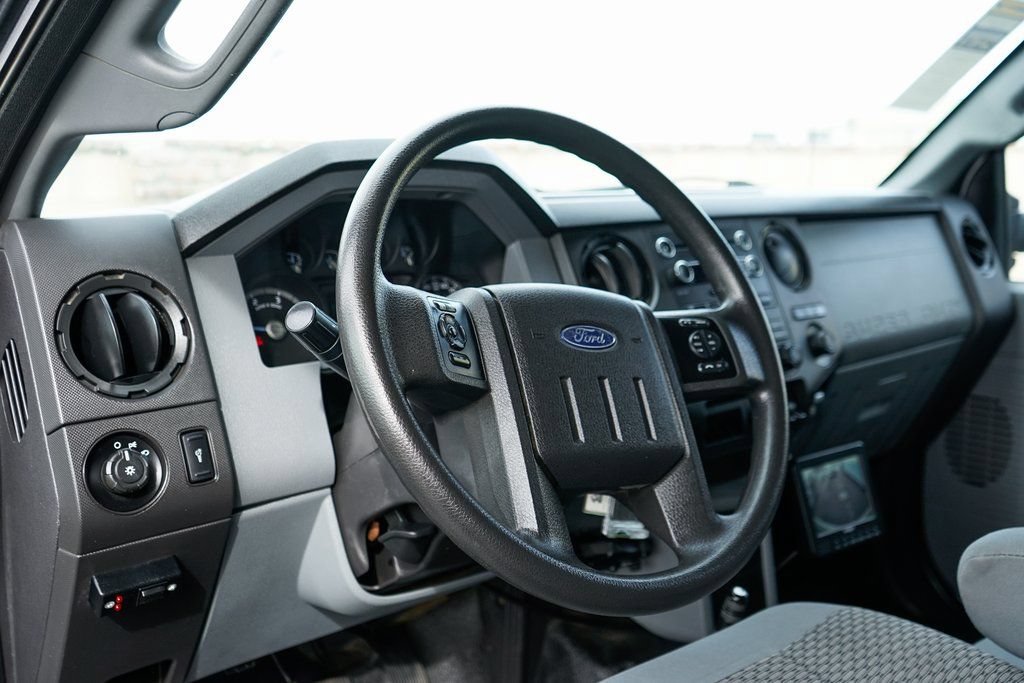 Used 2016 Ford F650 2WD Regular Cab Super Duty image 24