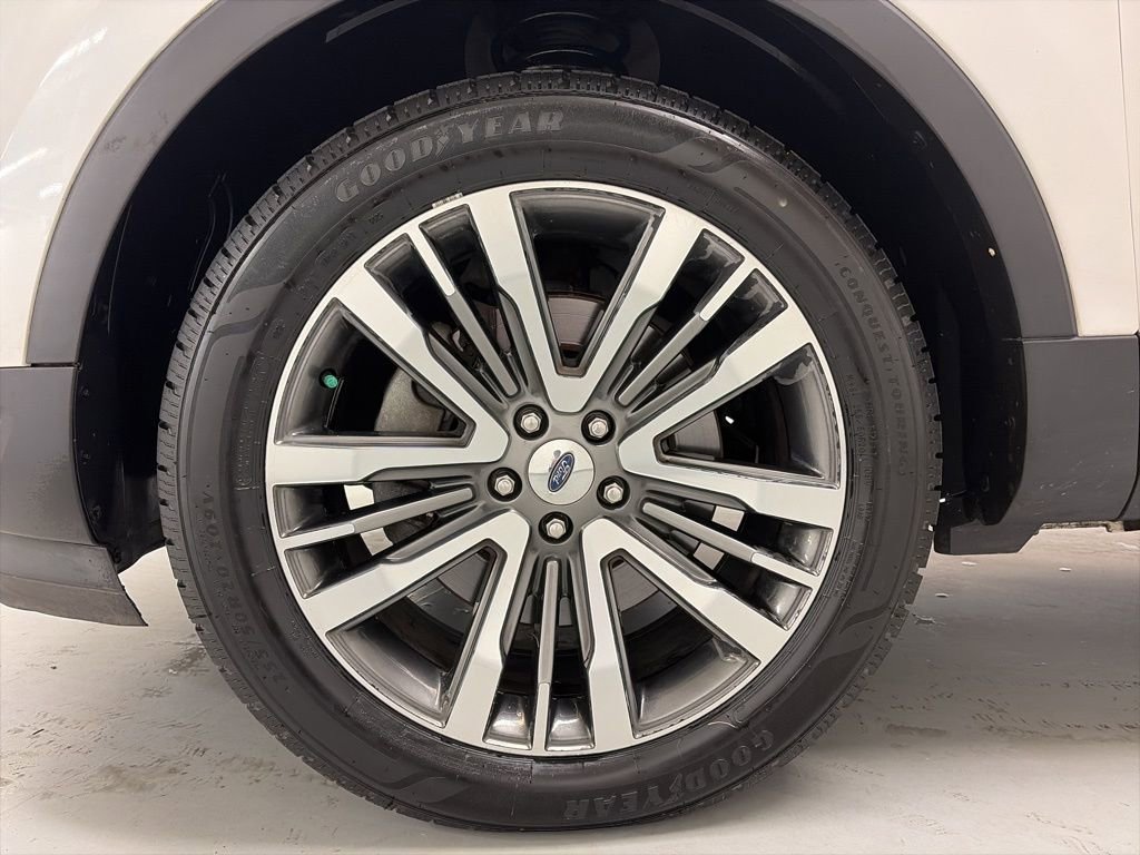 Used 2018 Ford Explorer Platinum AWD/4WD image 10