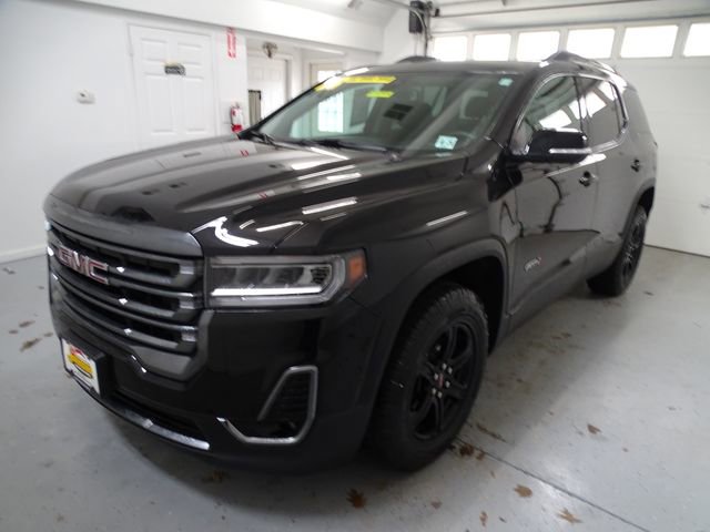 Used 2023 GMC Acadia AT4 image 17