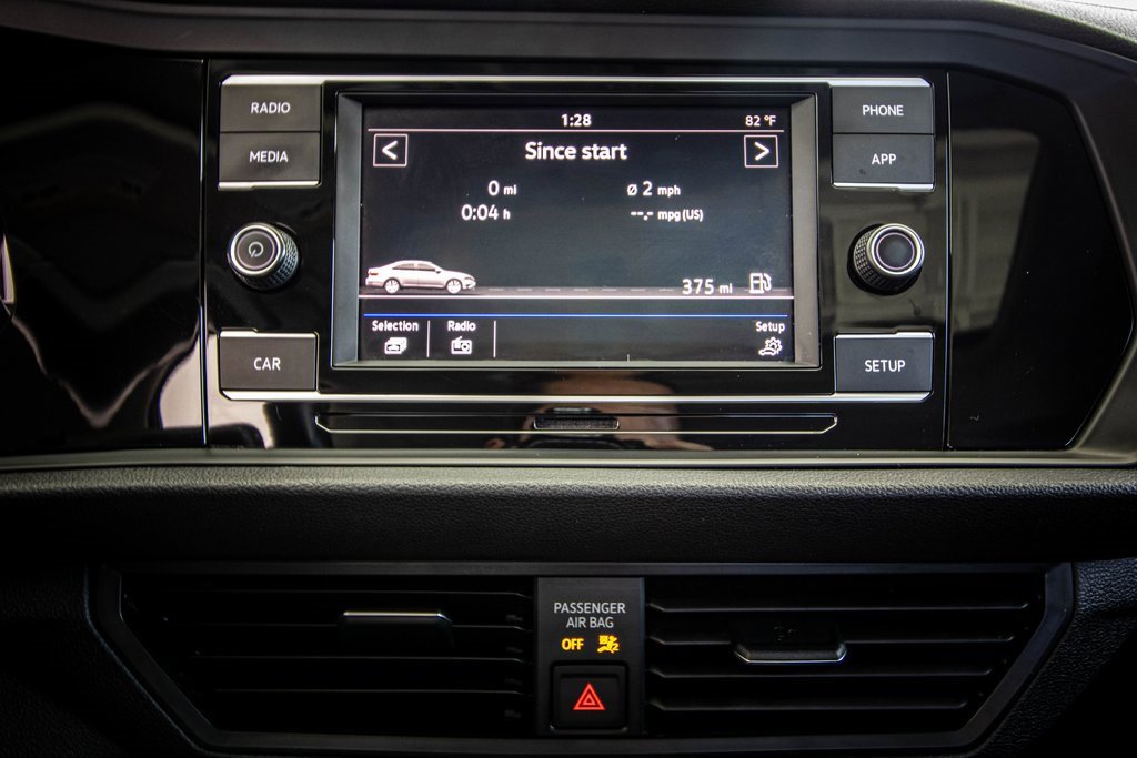 Used 2019 Volkswagen Jetta SE image 5