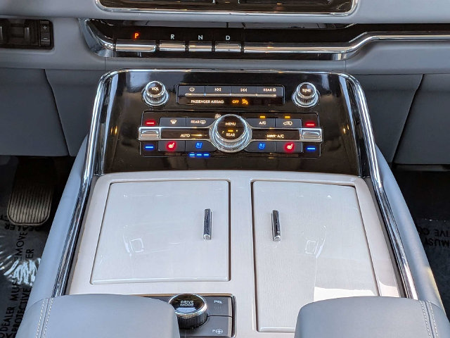 Used 2019 Lincoln Navigator Black Label AWD/4WD image 21