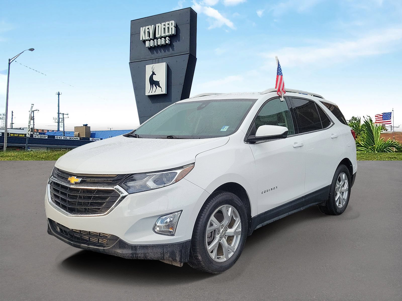 Used 2020 Chevrolet Equinox LT FWD image 1