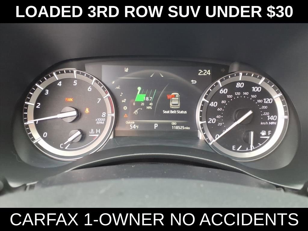 Used 2022 Toyota Highlander XLE AWD/4WD image 18