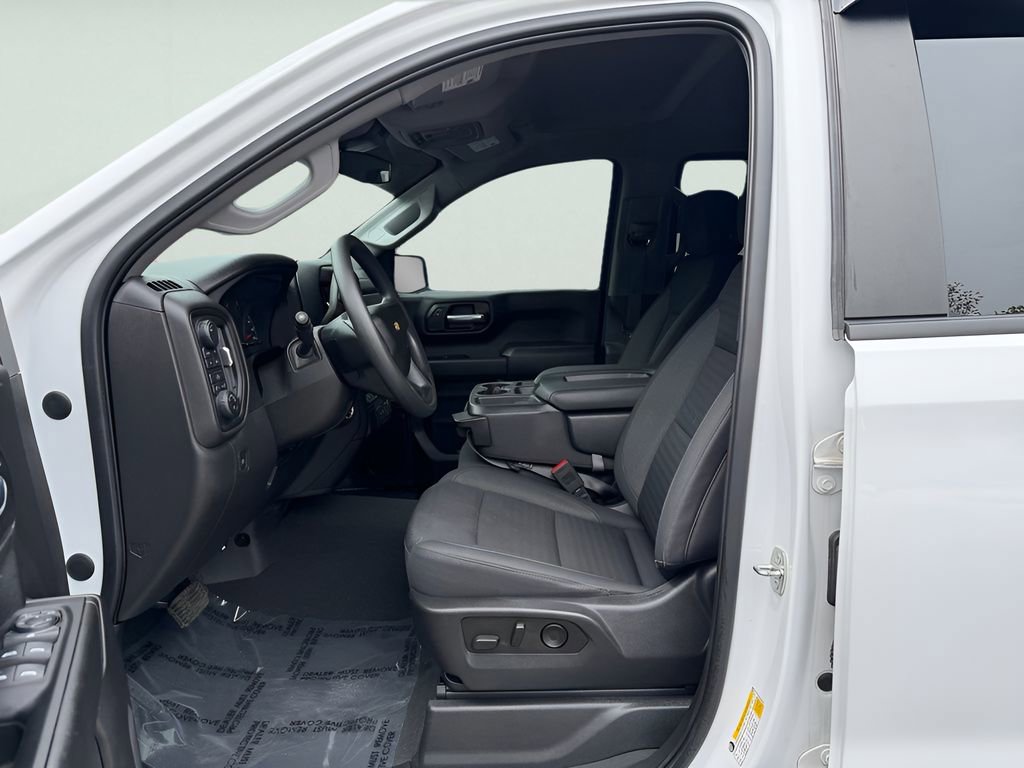 Used 2023 Chevrolet Silverado 1500 Custom AWD/4WD image 15