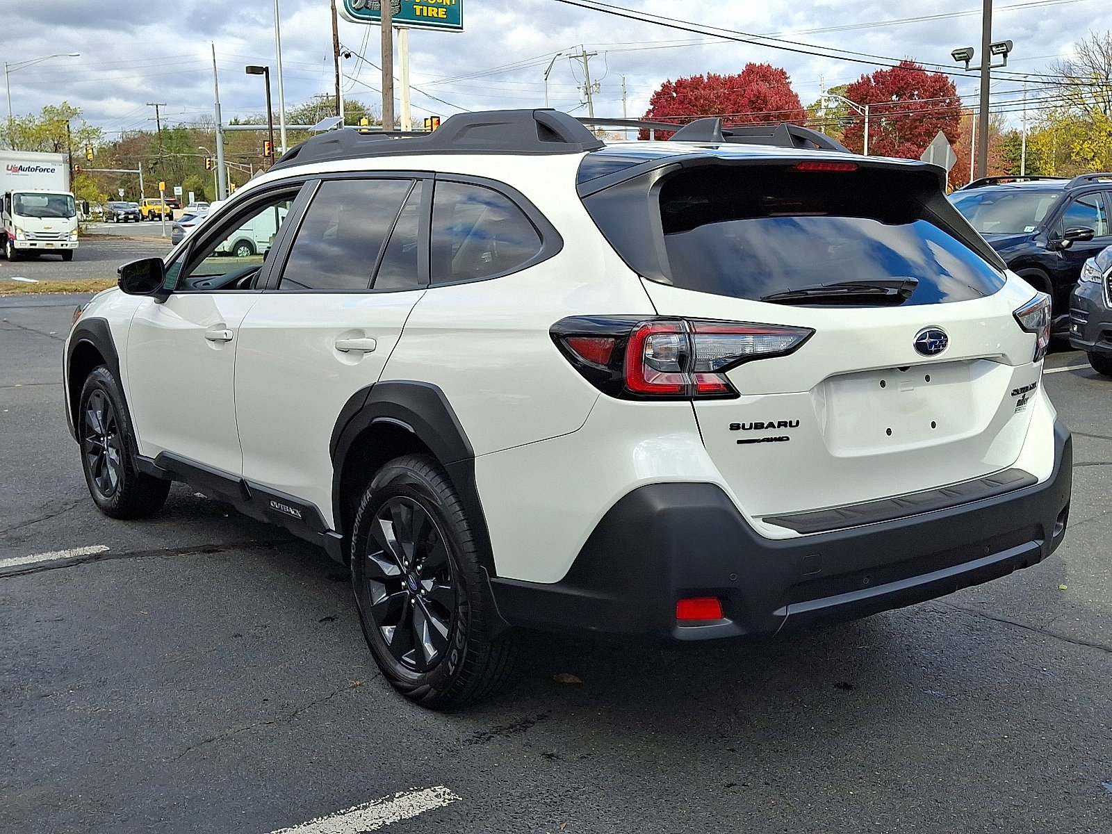 Certified 2025 Subaru Outback Onyx Edition image 5