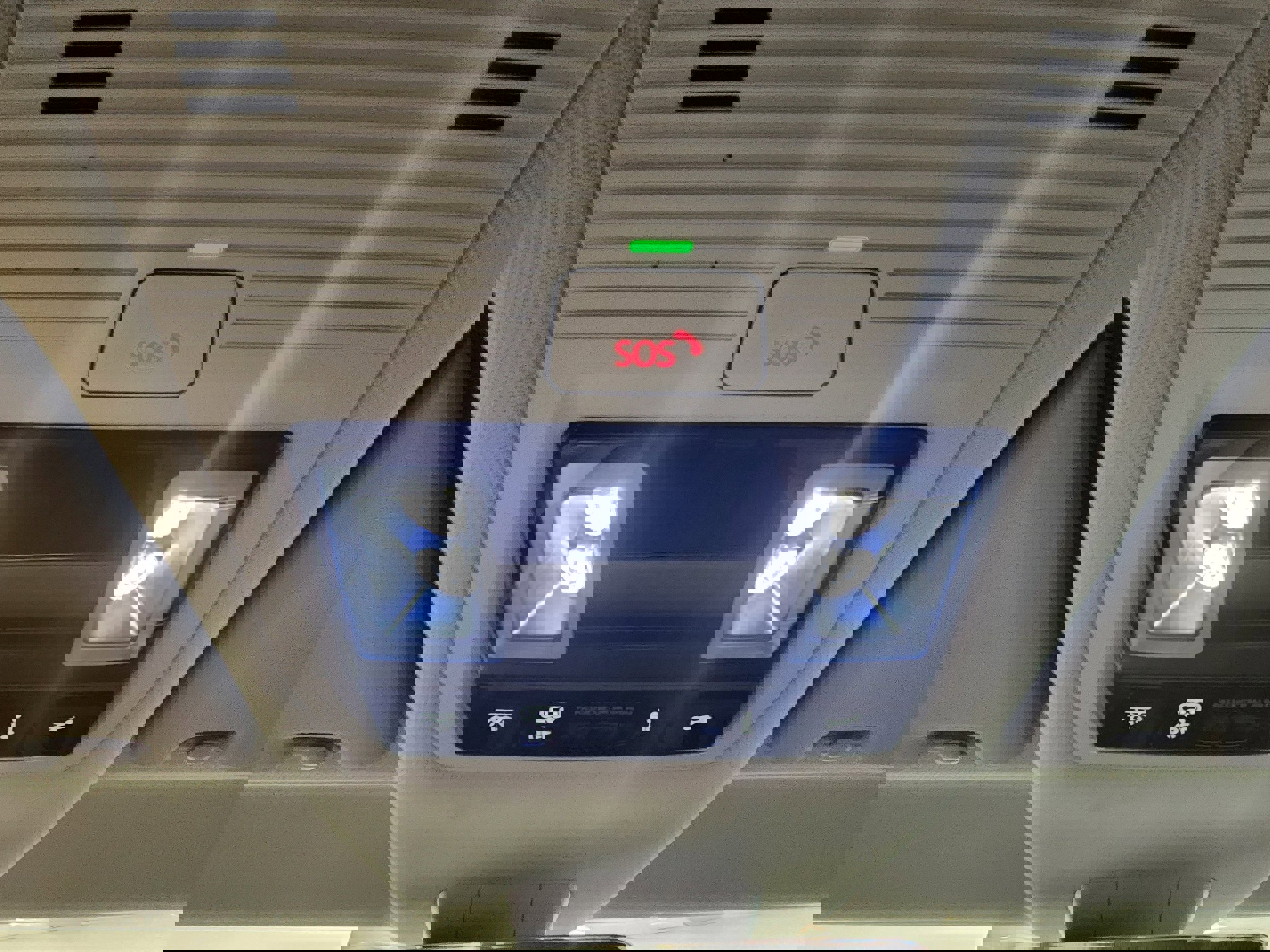 New 2025 Volkswagen ID. Buzz Pro S Plus image 21