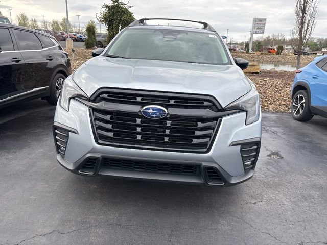 Used 2024 Subaru Ascent Onyx Edition image 2