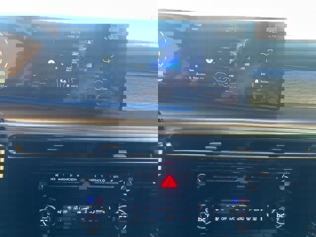 New 2026 Hyundai Ioniq 9 SEL w/ Tow & Go Package image 8