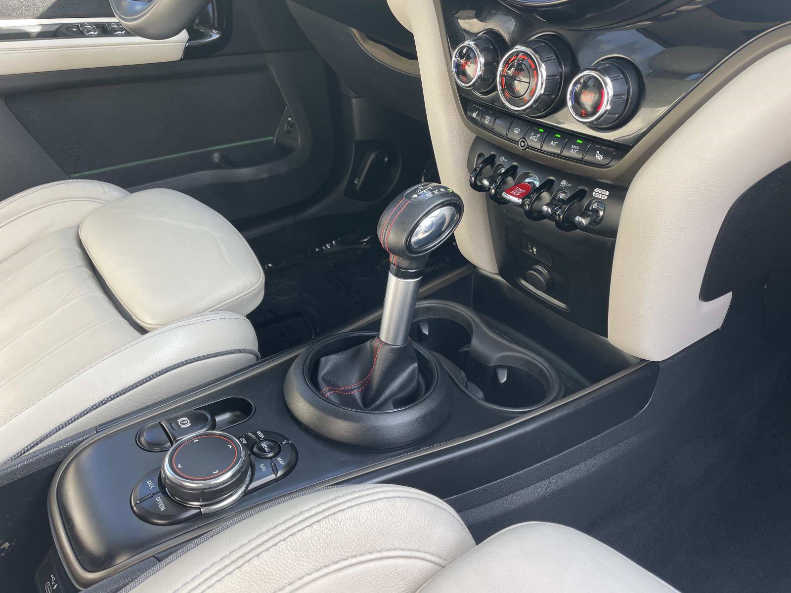 Used 2019 MINI Cooper Countryman S w/ Signature Upholstery Package AWD/4WD image 37