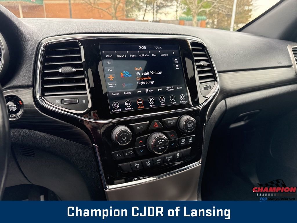 Used 2022 Jeep Grand Cherokee Laredo X AWD/4WD image 29