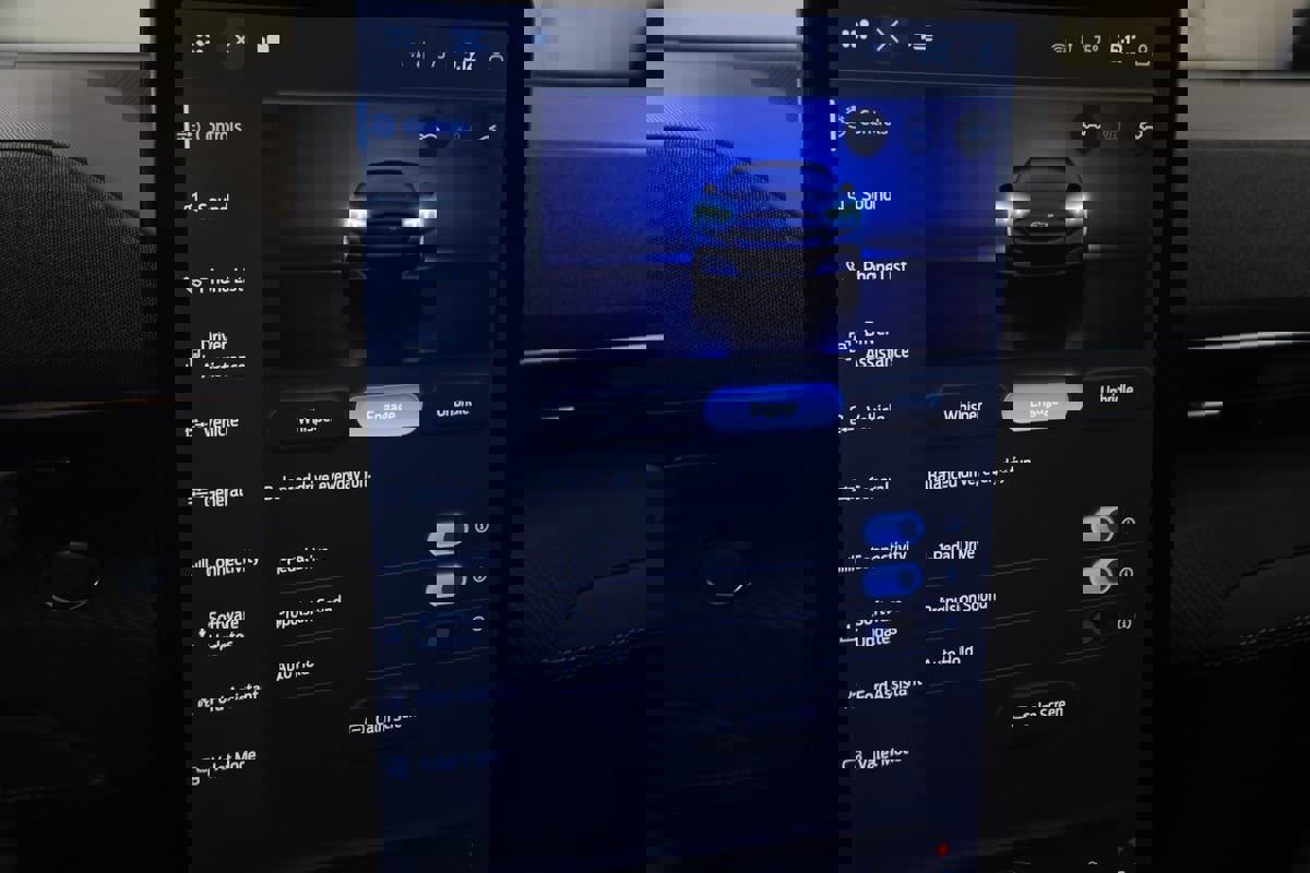 Used 2025 Ford Mustang Mach-E Premium w/ Interior Protection Package image 48