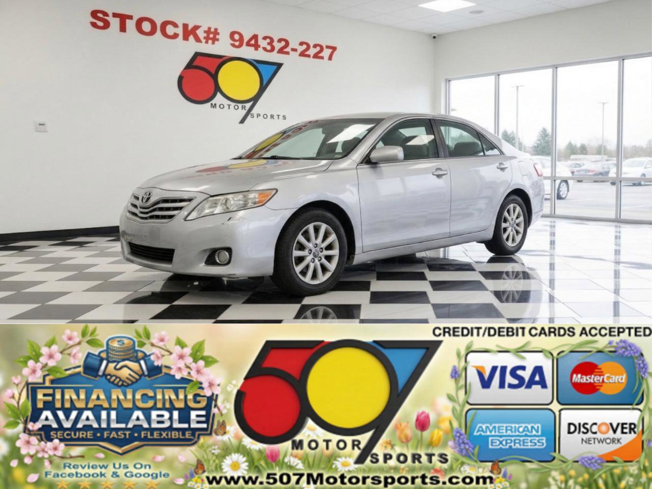 Used 2010 Toyota Camry SE FWD image 1