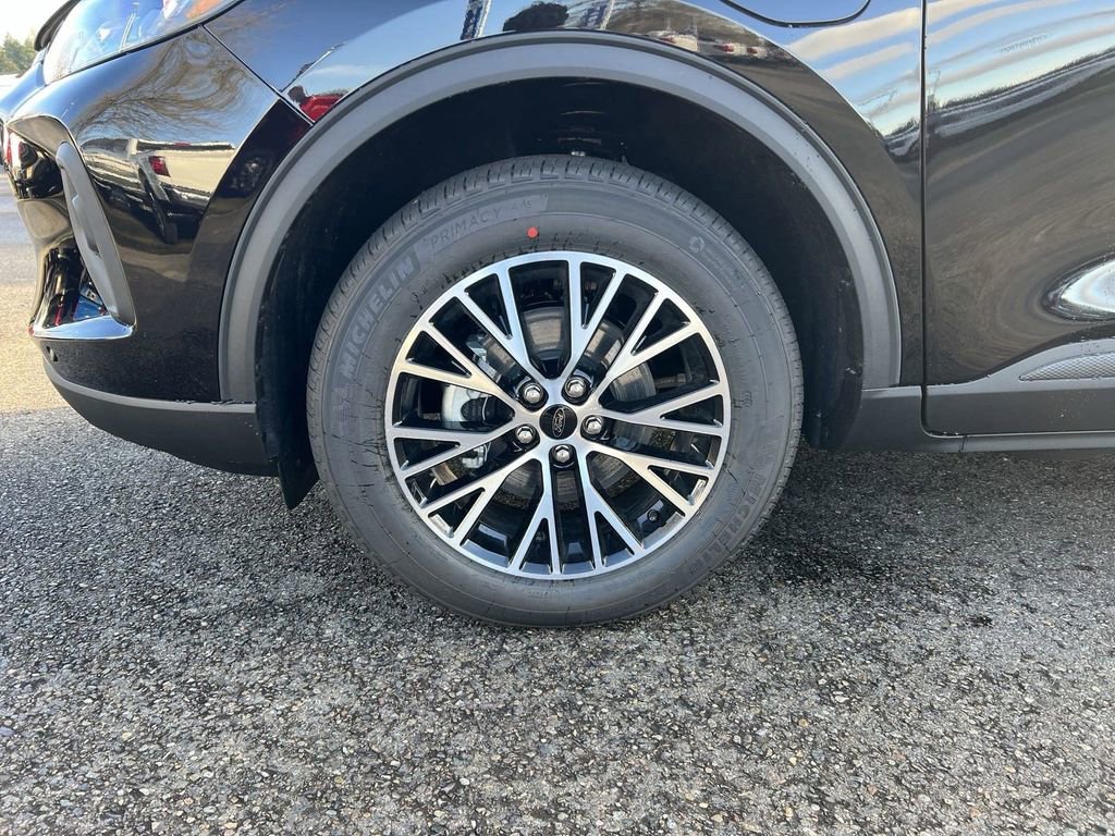 New 2025 Ford Escape SE w/ PHEV Premium Package image 13