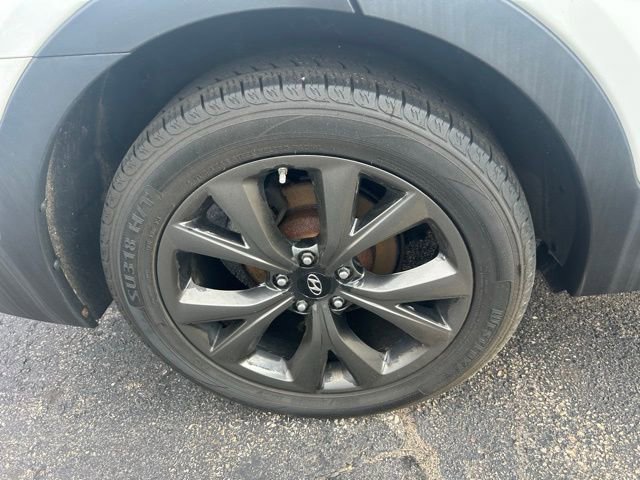 Used 2017 Hyundai Santa Fe Sport AWD/4WD image 4