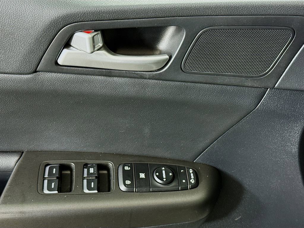 Used 2017 Kia Sportage EX w/ EX Premium Package image 24
