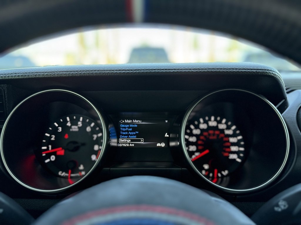 Used 2016 Ford Mustang Shelby GT350 w/ Technology Package image 19