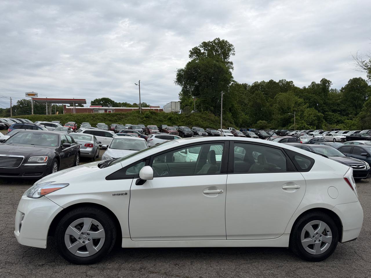 Used 2010 Toyota Prius Five FWD image 8