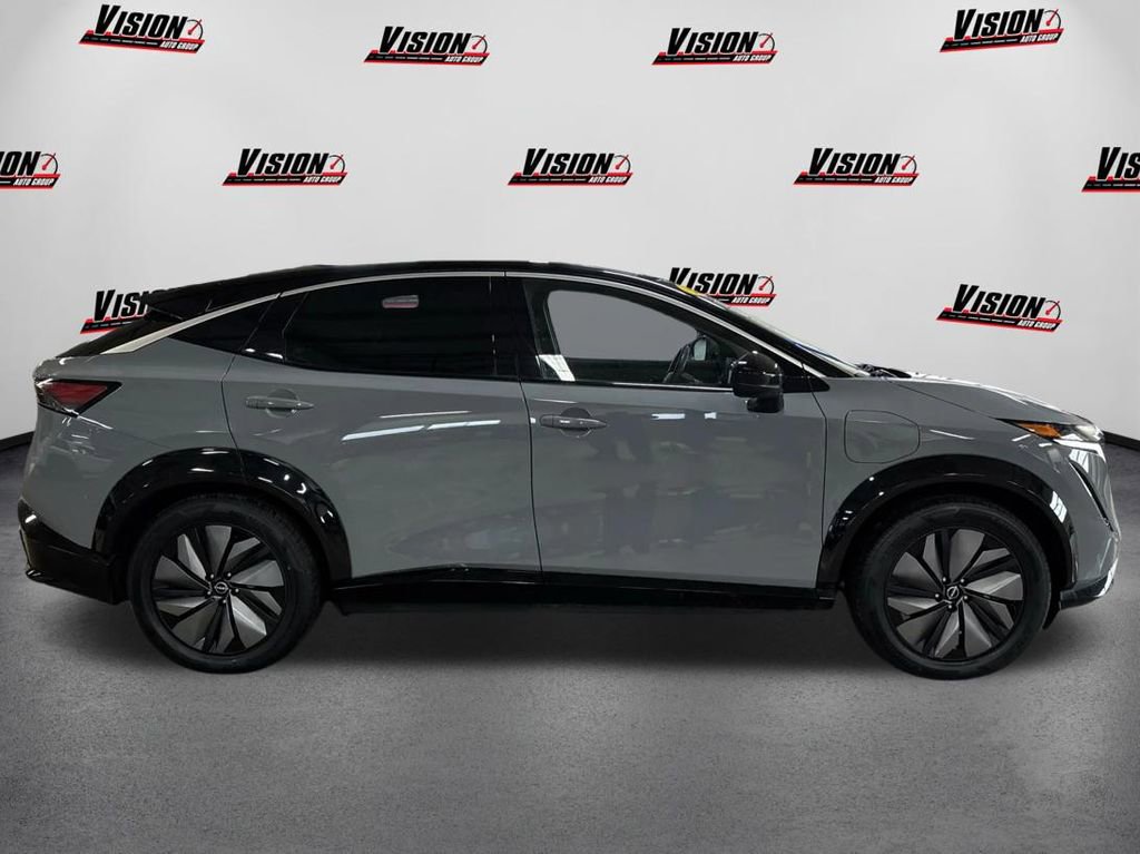 Used 2023 Nissan Ariya FWD image 4