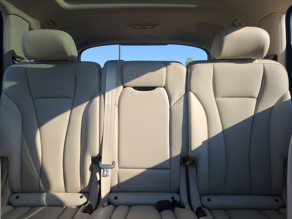 Used 2019 Audi Q7 3.0T Prestige w/ Prestige Package AWD/4WD image 33