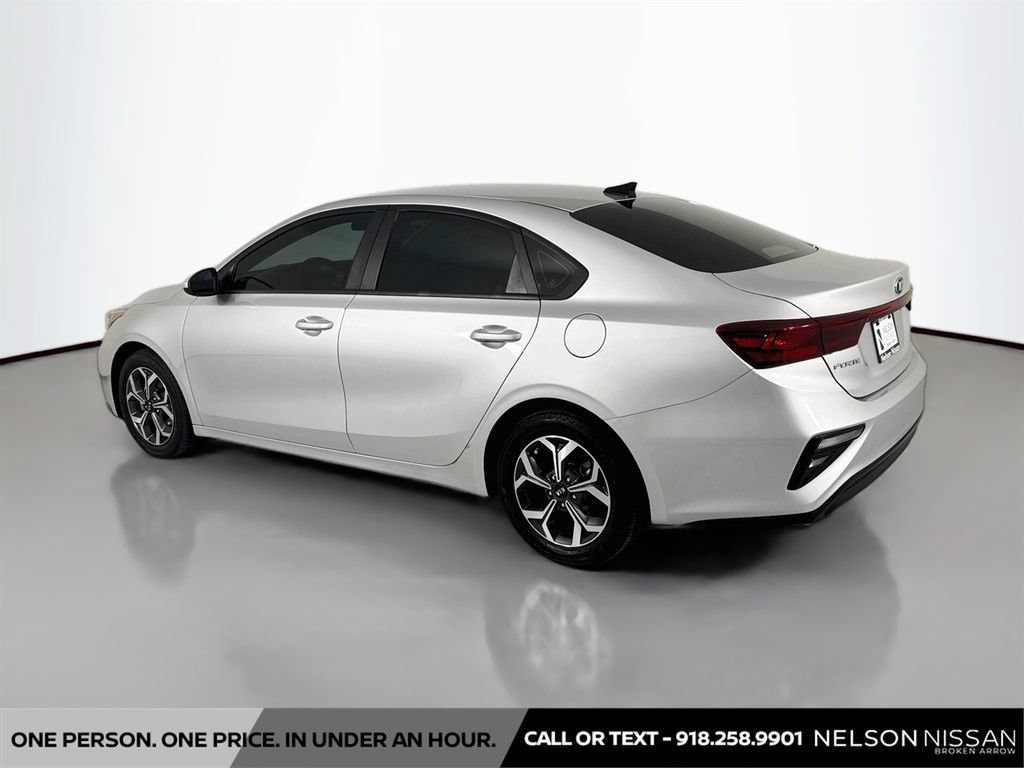 Used 2021 Kia Forte LXS FWD image 7