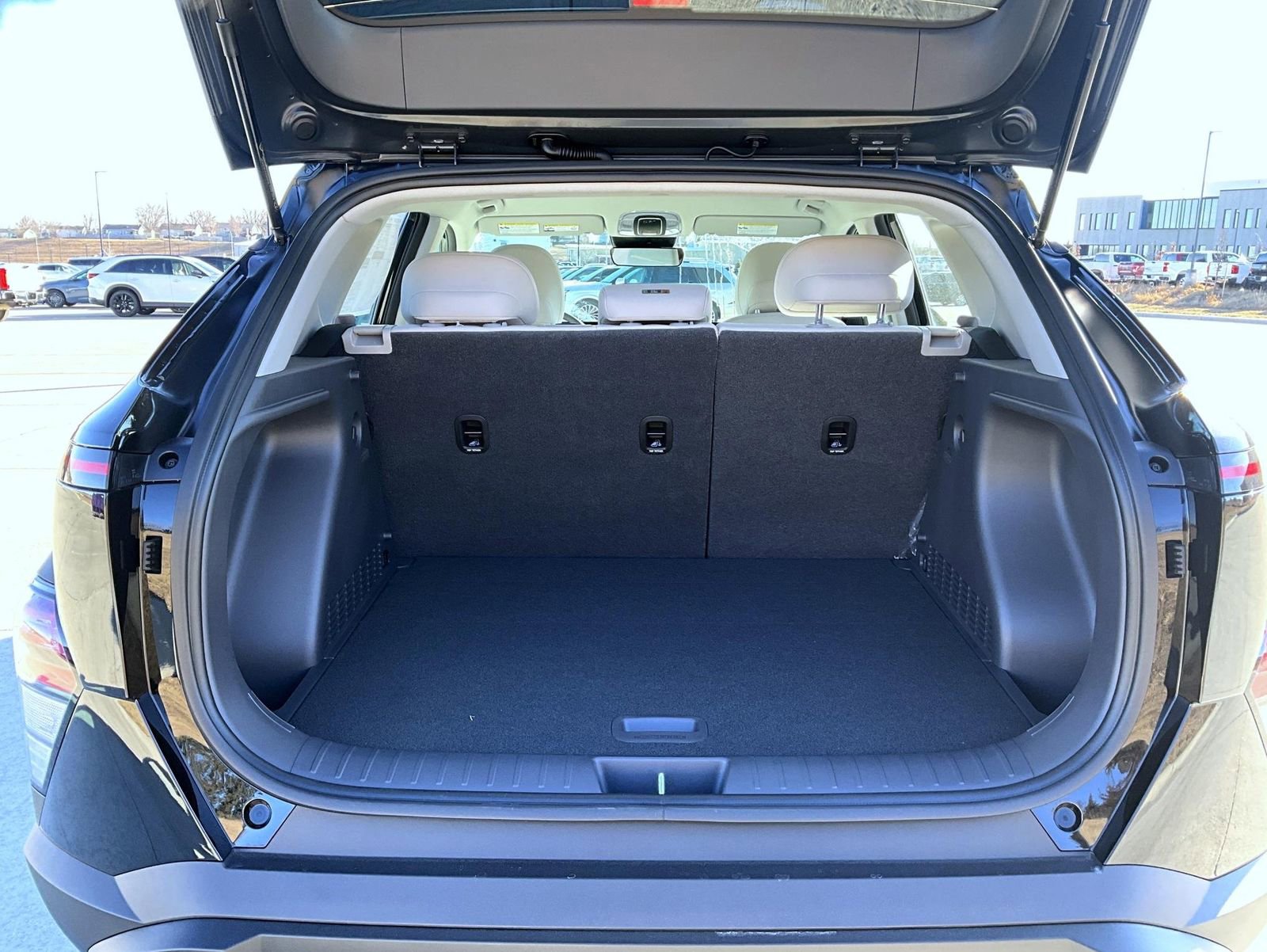 New 2026 Hyundai Kona SE AWD/4WD image 9