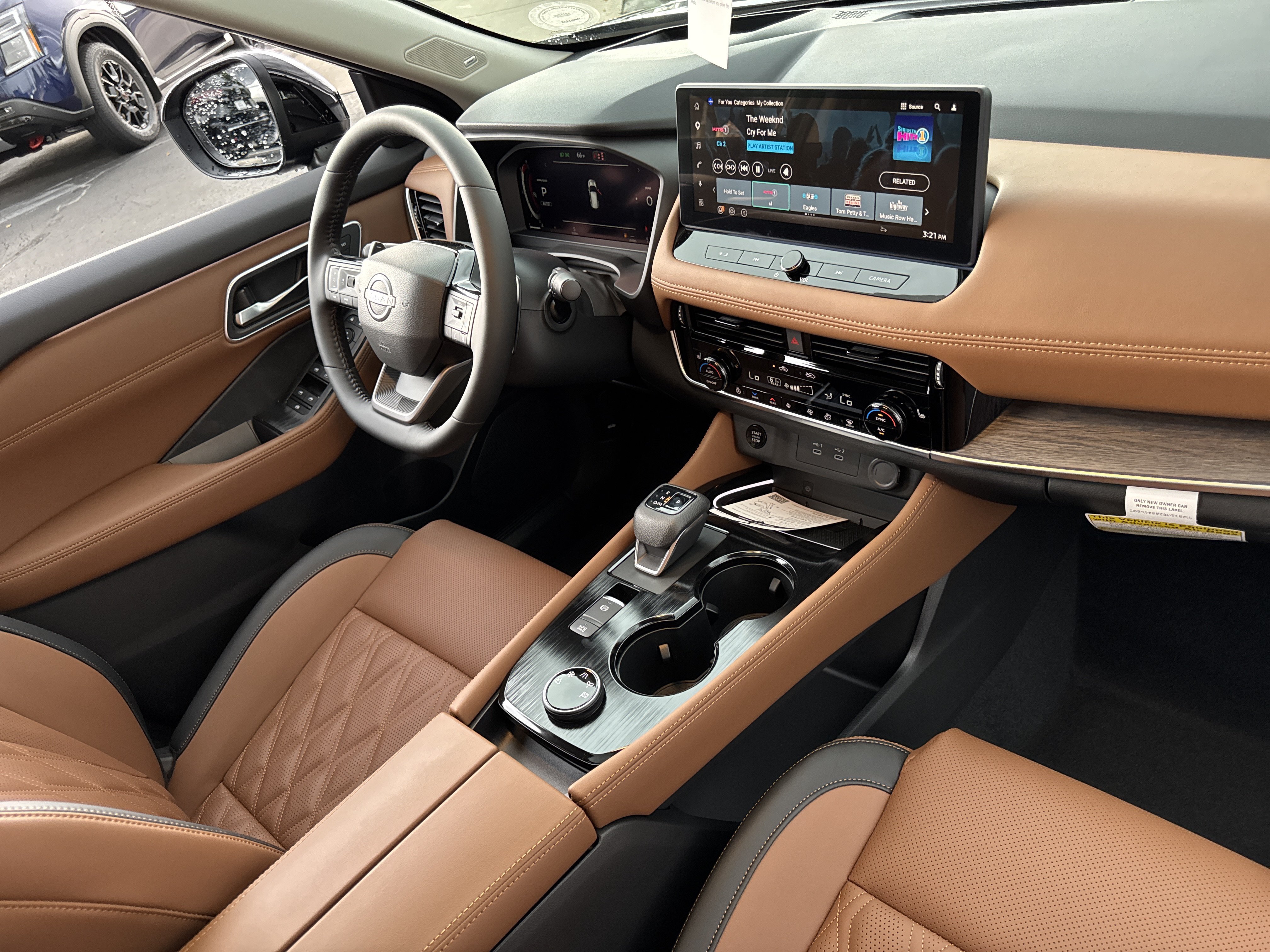 New 2026 Nissan Rogue Platinum w/ Platinum Premium Package AWD/4WD image 25