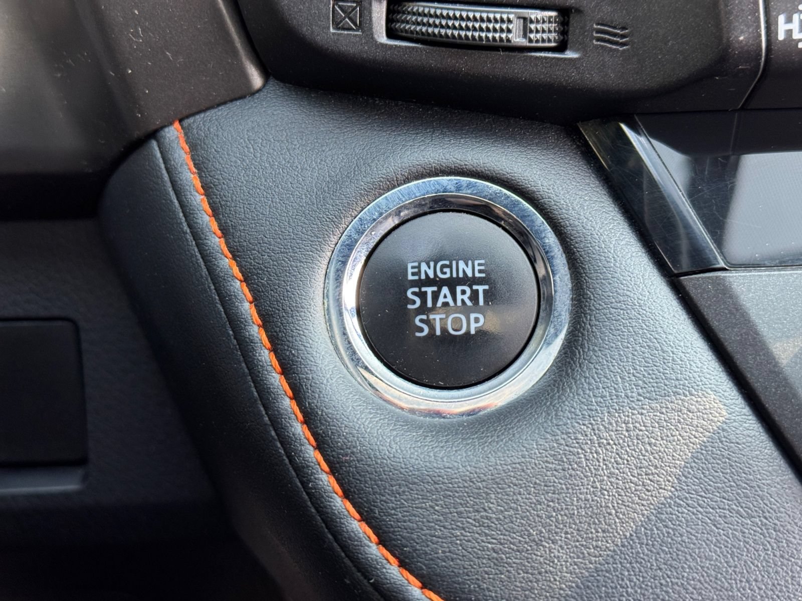 Used 2016 Toyota RAV4 SE AWD/4WD image 7