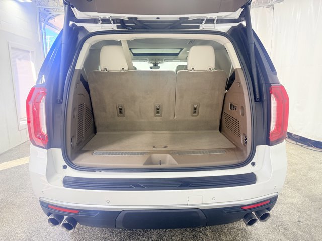 Certified 2021 GMC Yukon Denali w/ Denali Premium Package AWD/4WD image 10