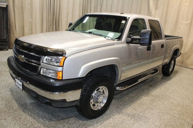 Used 2006 Chevrolet Silverado 2500 LT w/ Onstar Plus Package image 4