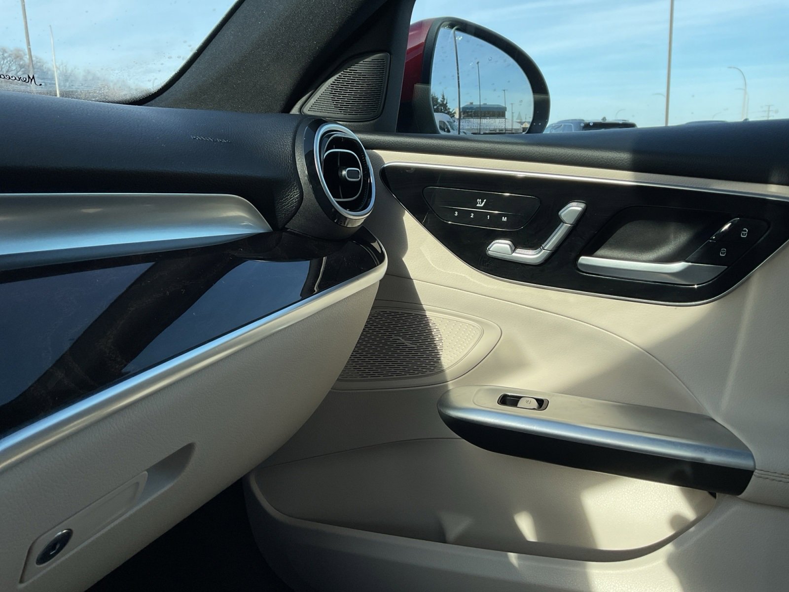 Used 2023 Mercedes-Benz C 300 4MATIC Sedan image 25