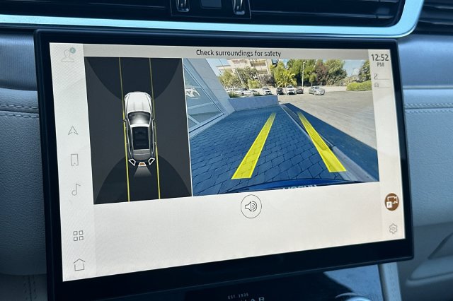 Certified 2025 Jaguar F-PACE R-Dynamic S AWD/4WD image 19
