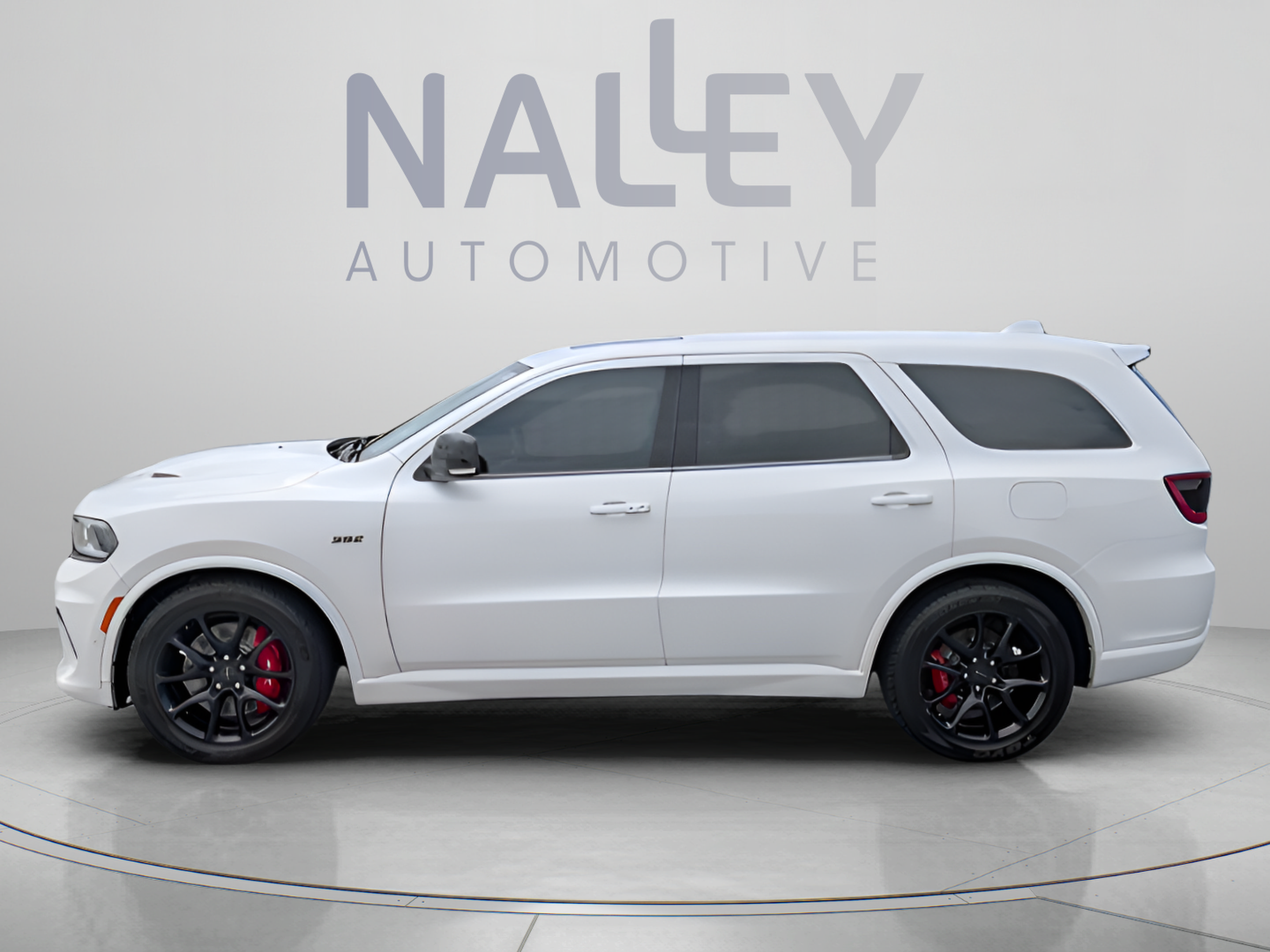 Used 2021 Dodge Durango SRT w/ Technology Group AWD/4WD image 2