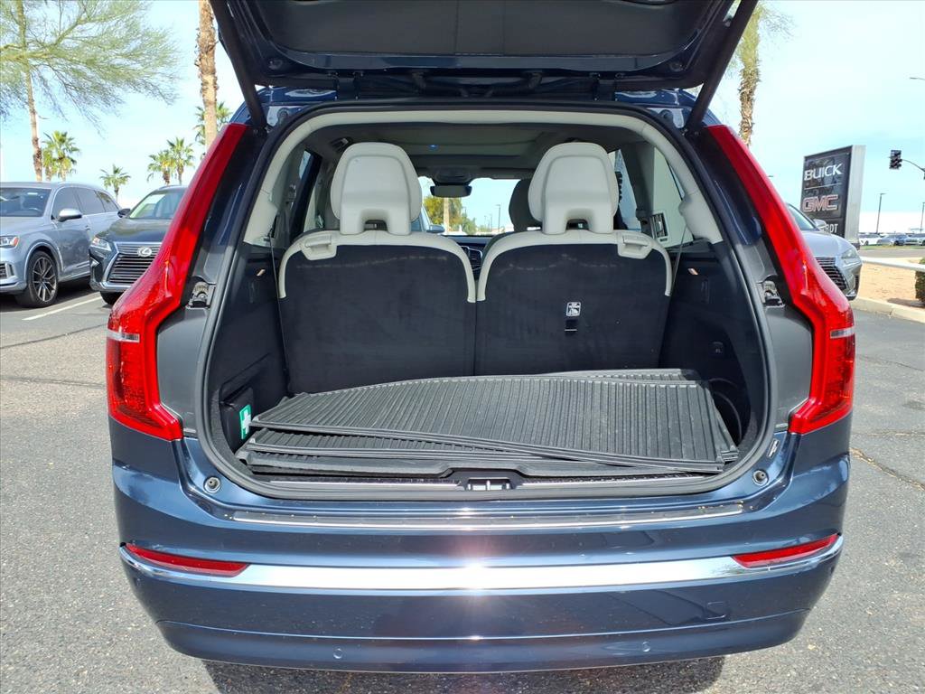 Used 2025 Volvo XC90 T8 Plus w/ Protection Package Premier image 10