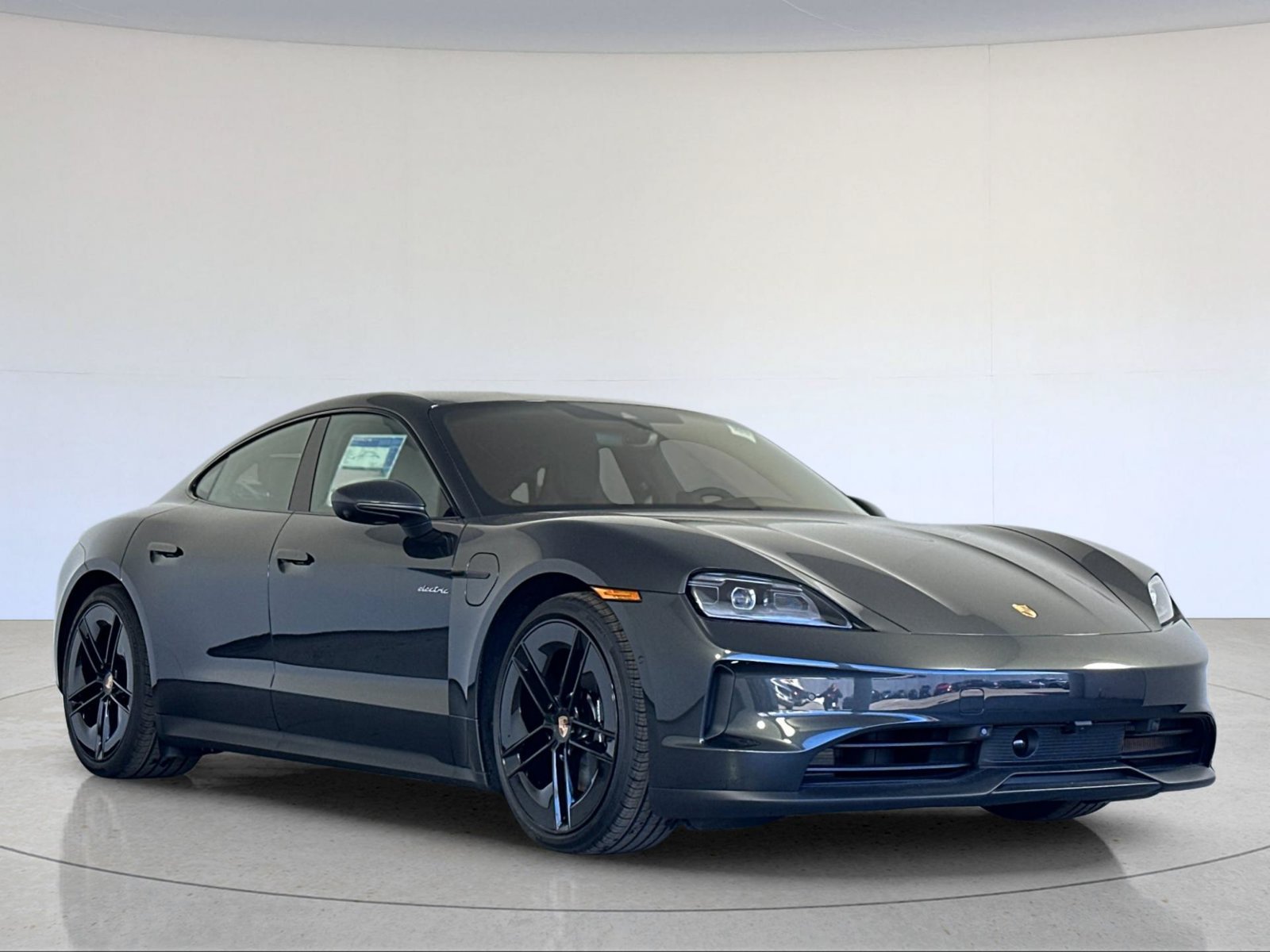 New 2026 Porsche Taycan 4S AWD/4WD image 10