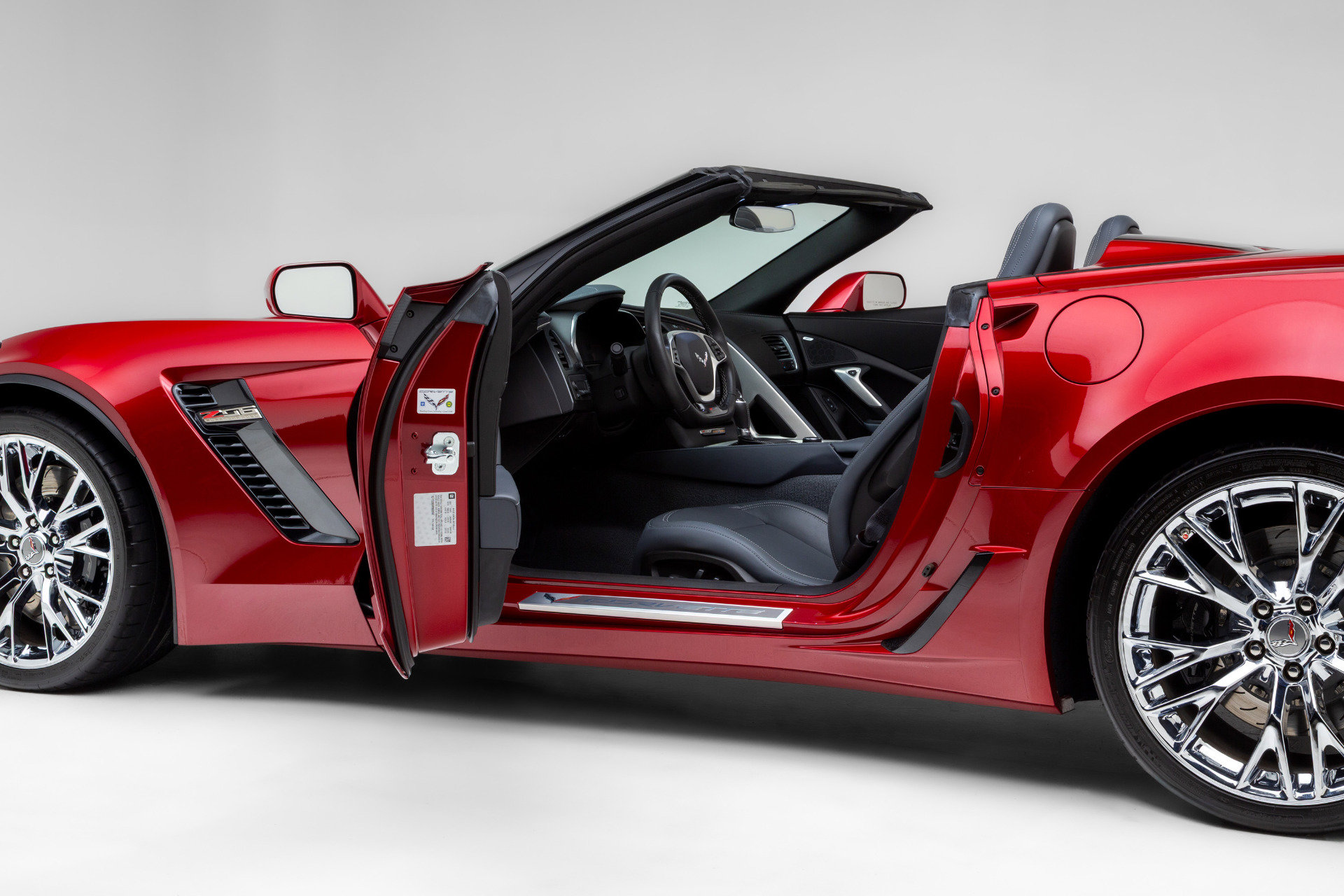 Used 2015 Chevrolet Corvette Z06 w/ 2LZ Preferred Equipment Group image 22