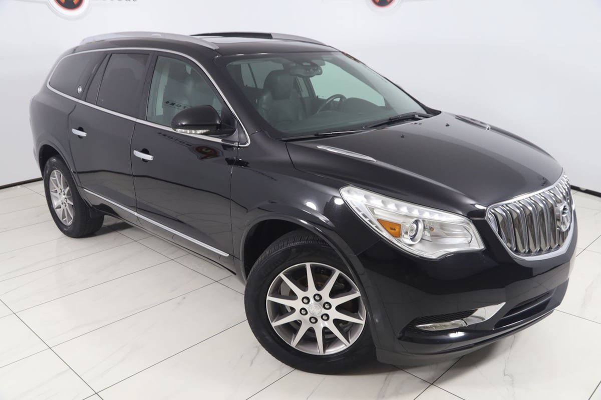 Used 2017 Buick Enclave Leather FWD image 16
