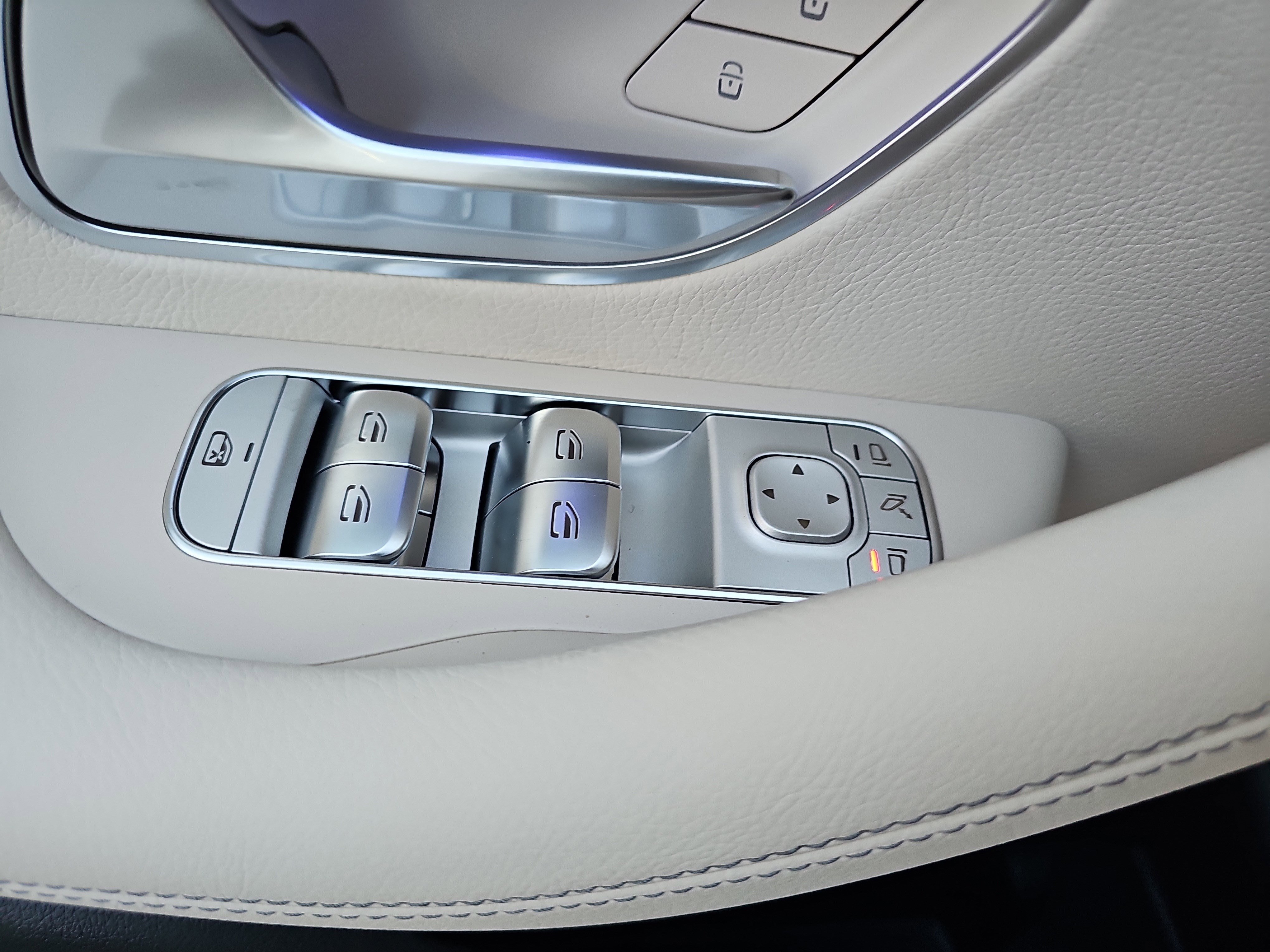 New 2026 Mercedes-Benz GLE 450 4MATIC image 29