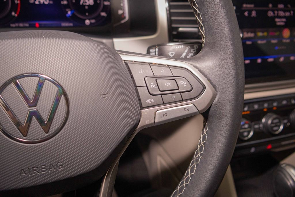 Used 2023 Volkswagen Atlas SE w/ Panoramic Sunroof Package image 22