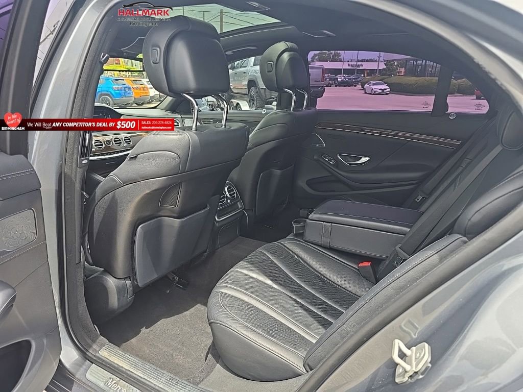 Used 2016 Mercedes-Benz S 550 4MATIC Sedan w/ Premium Package image 21