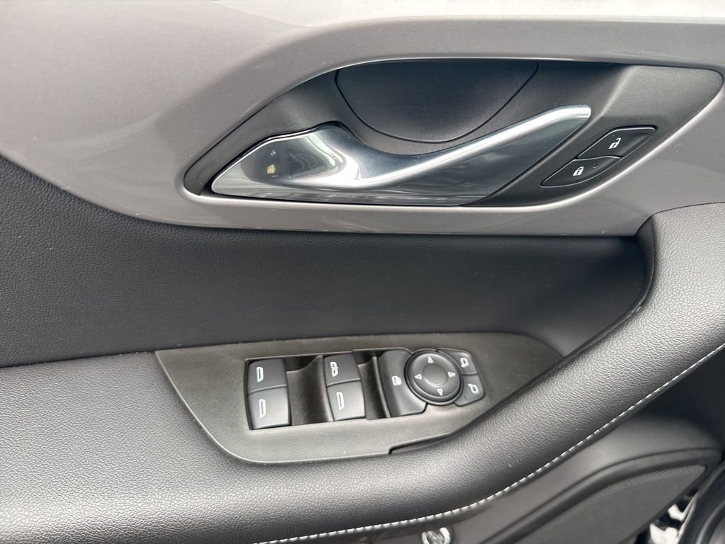 Used 2024 Chevrolet Blazer LT w/ Sound & Technology Package image 16