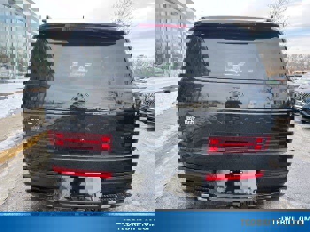 Used 2024 Hyundai Santa Fe Calligraphy image 7