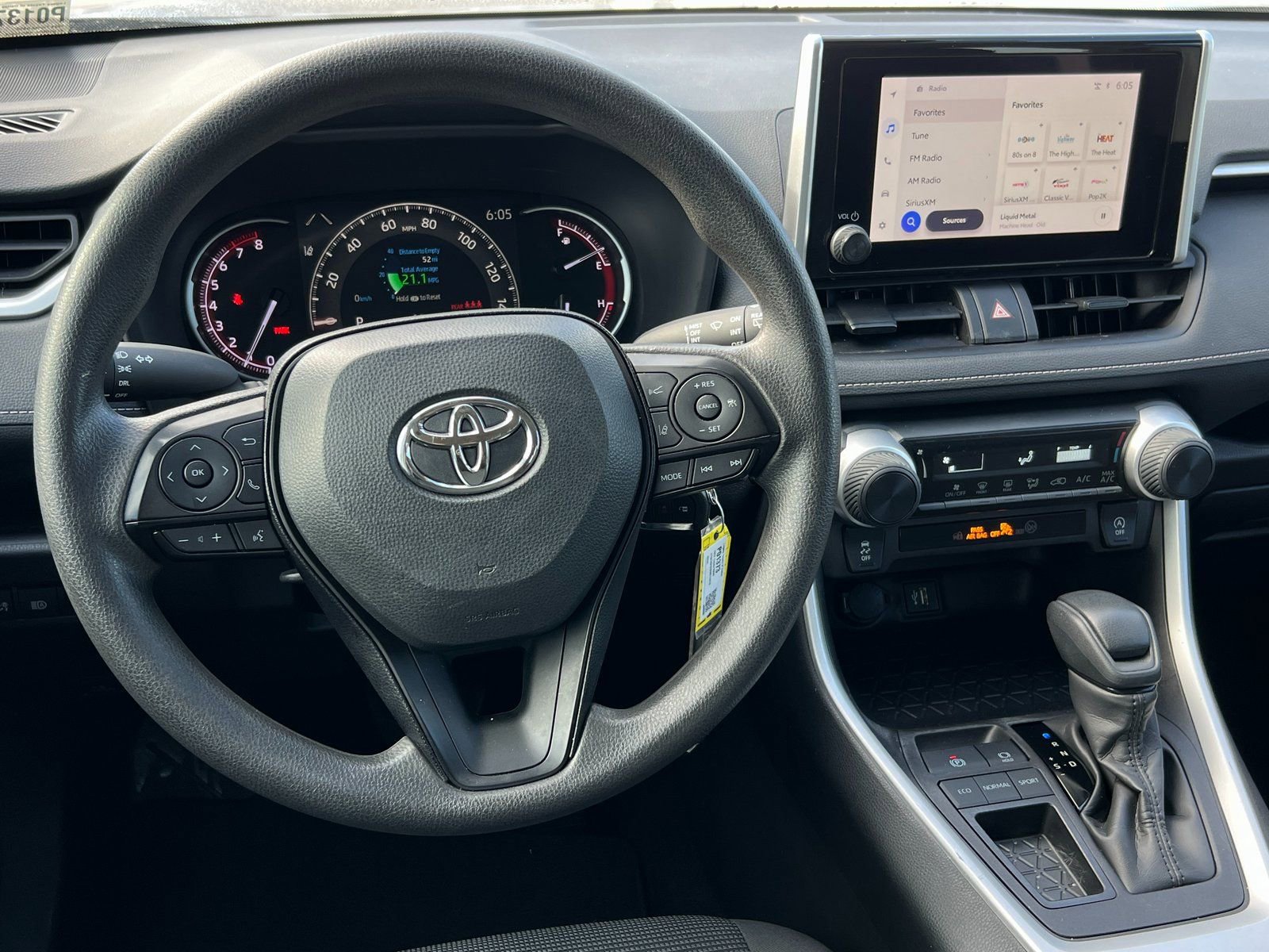 Used 2024 Toyota RAV4 LE image 15