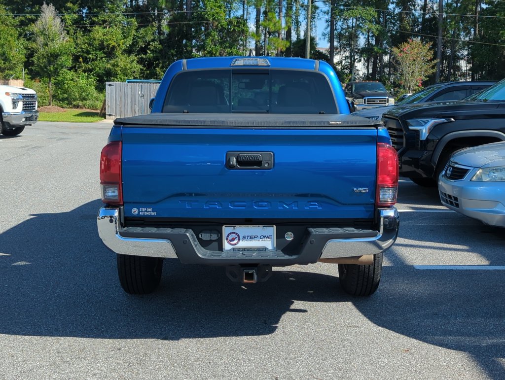 Used 2018 Toyota Tacoma SR5 RWD image 4