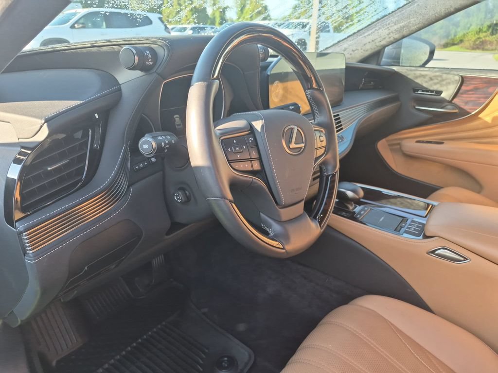 Used 2021 Lexus LS 500 AWD w/ Interior Upgrade Package image 11