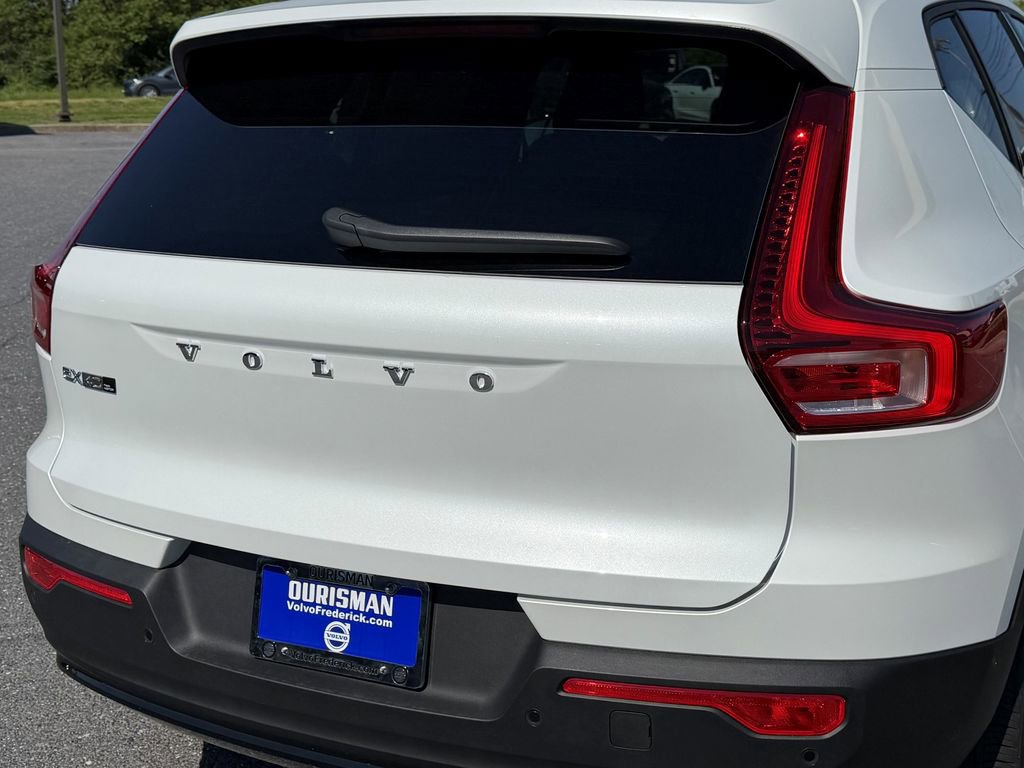 New 2026 Volvo EX40 Plus w/ Climate Package AWD/4WD image 6