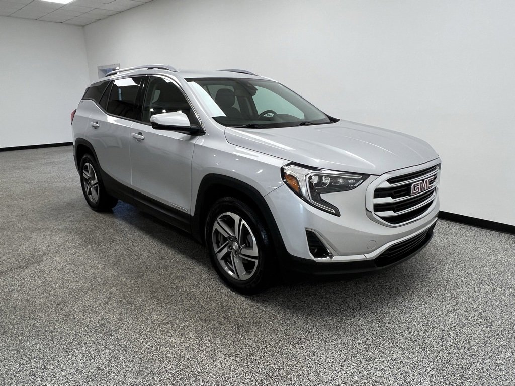 Used 2020 GMC Terrain SLT image 17