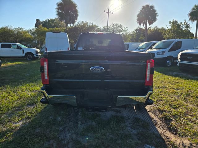 New 2026 Ford F350 XLT image 4