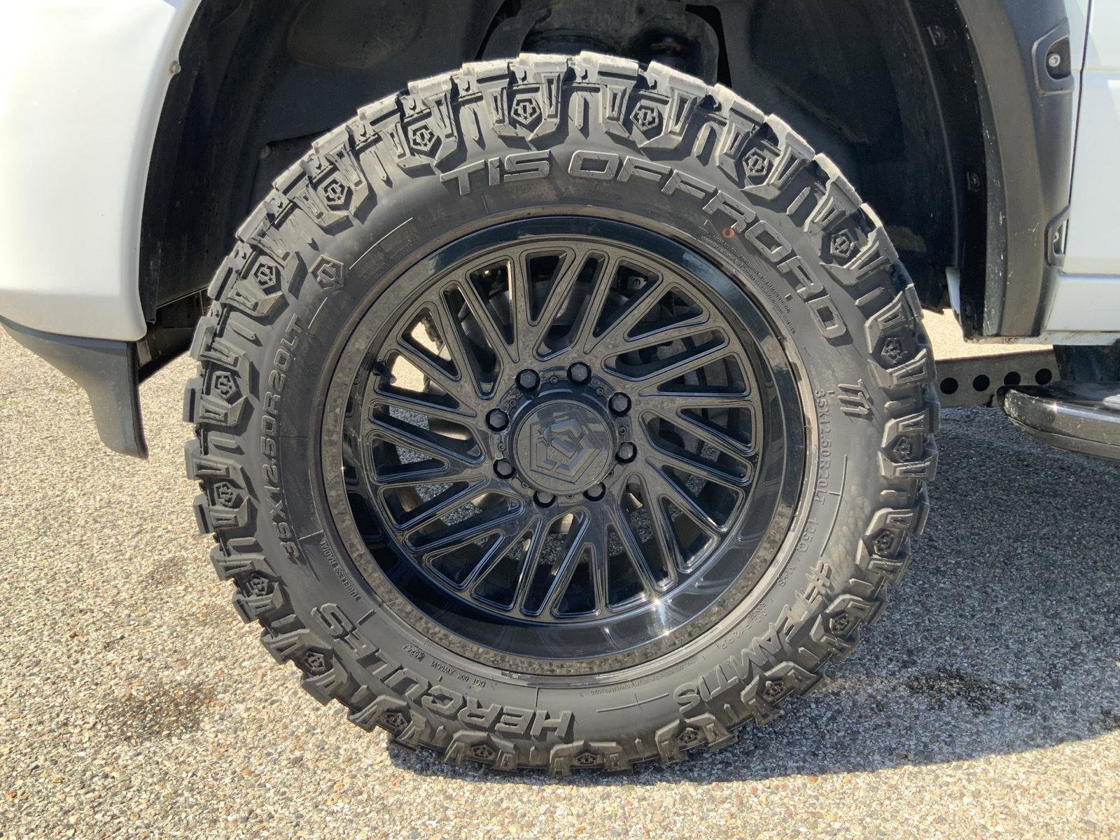 Used 2024 RAM 2500 Laramie w/ Night Edition AWD/4WD image 16