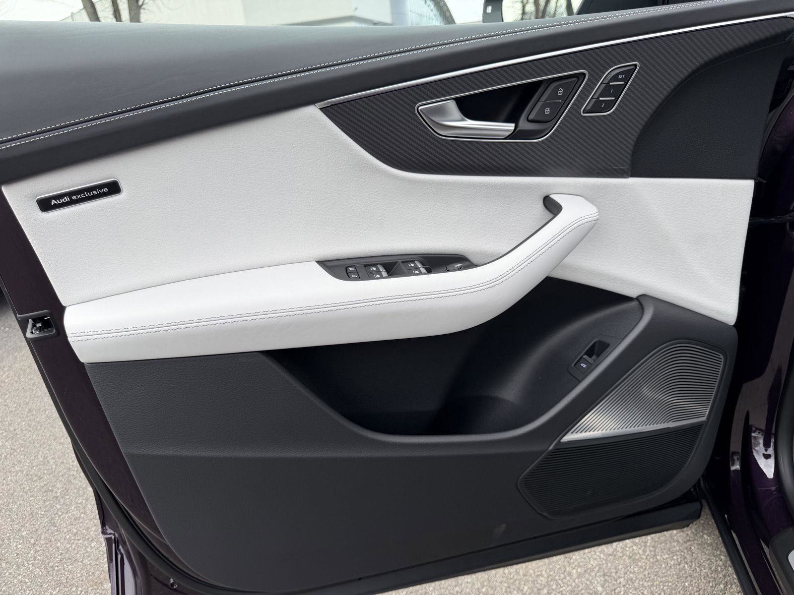 New 2026 Audi RS Q8 performance image 12